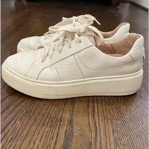 Frankie4 Australia Rile White Tumbled Sneakers